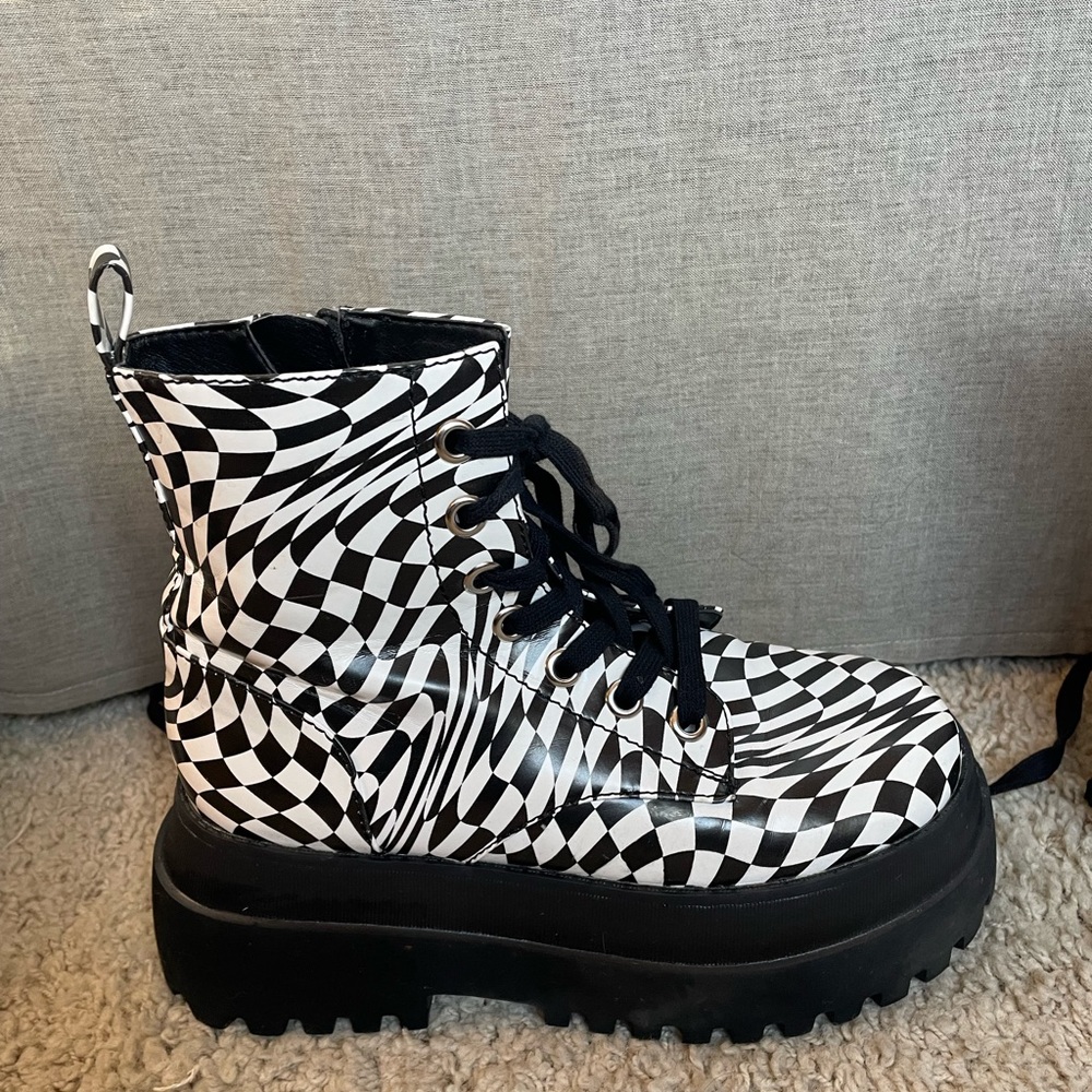 Dolls Kill Black And White Checkered Combat Boots Siz… Gem